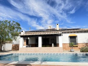 Pool, Veranda